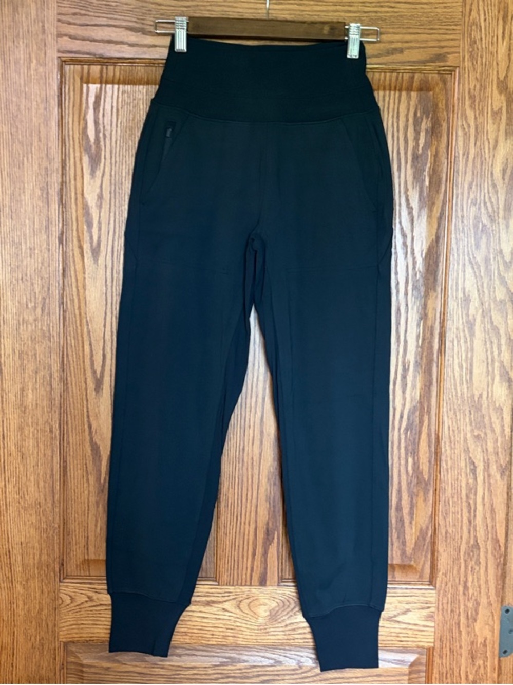 Athleta Women’s Venice Black High-Rise Jogger pants size XXS NWOT